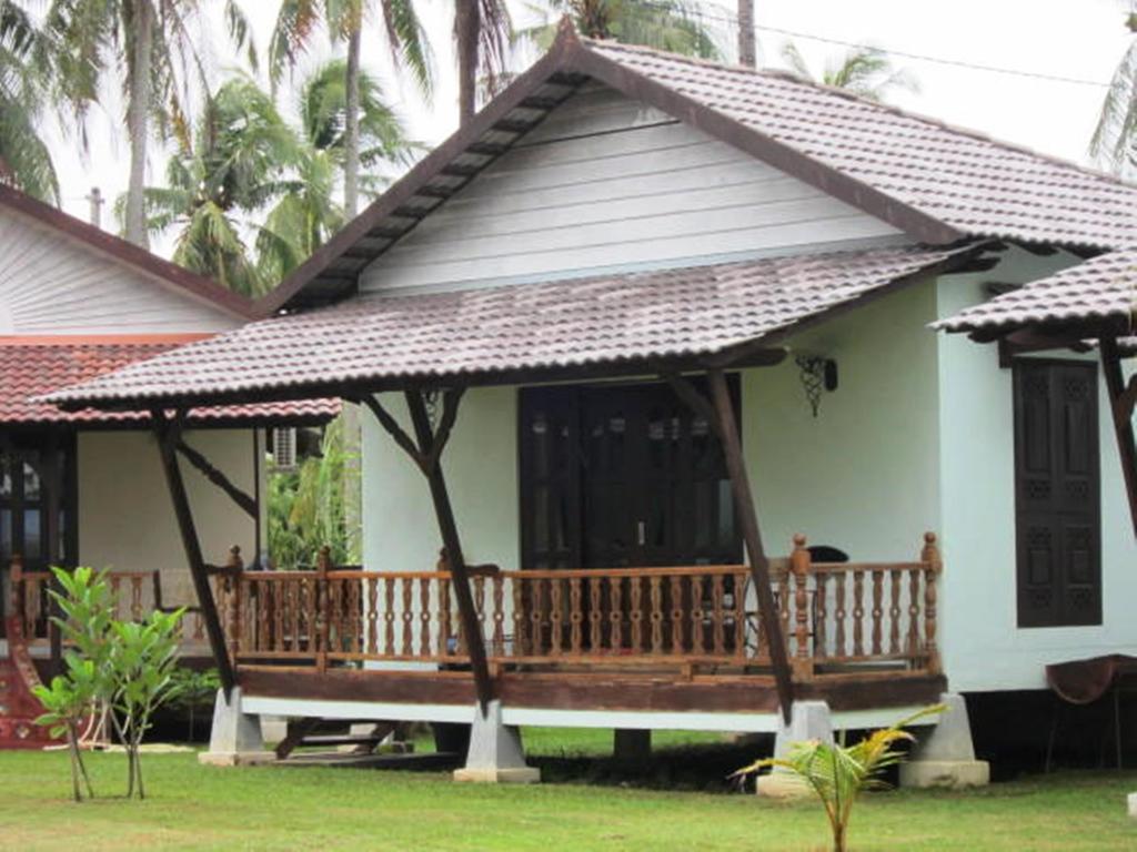 Bohok Guesthouse Pantai Cenang (Langkawi) Buitenkant foto