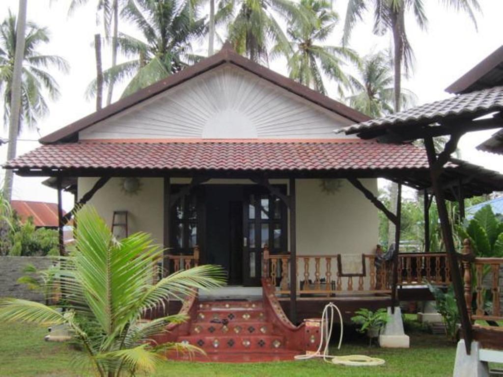 Bohok Guesthouse Pantai Cenang (Langkawi) Buitenkant foto