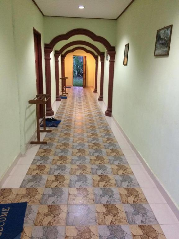 Bohok Guesthouse Pantai Cenang (Langkawi) Buitenkant foto
