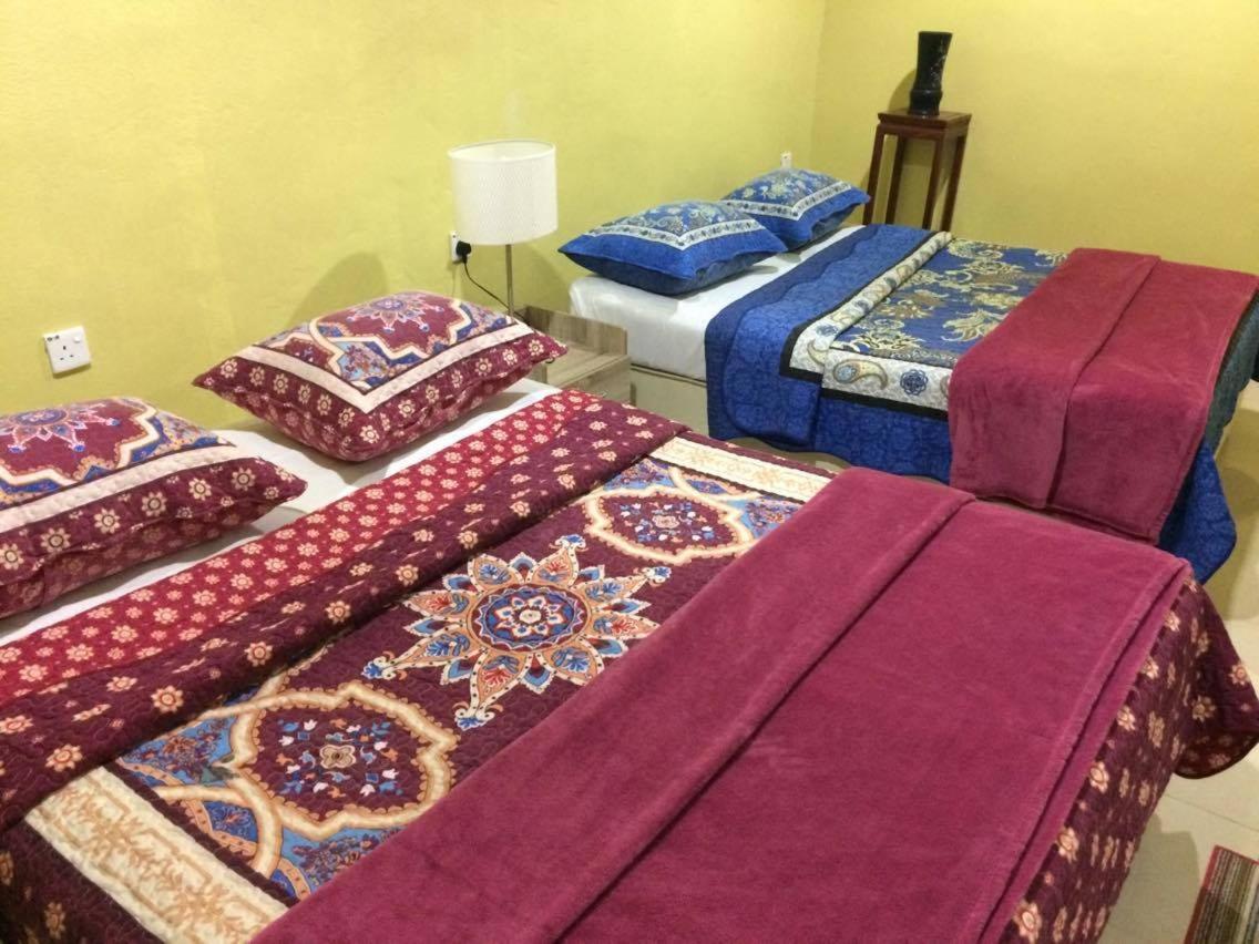 Bohok Guesthouse Pantai Cenang (Langkawi) Buitenkant foto